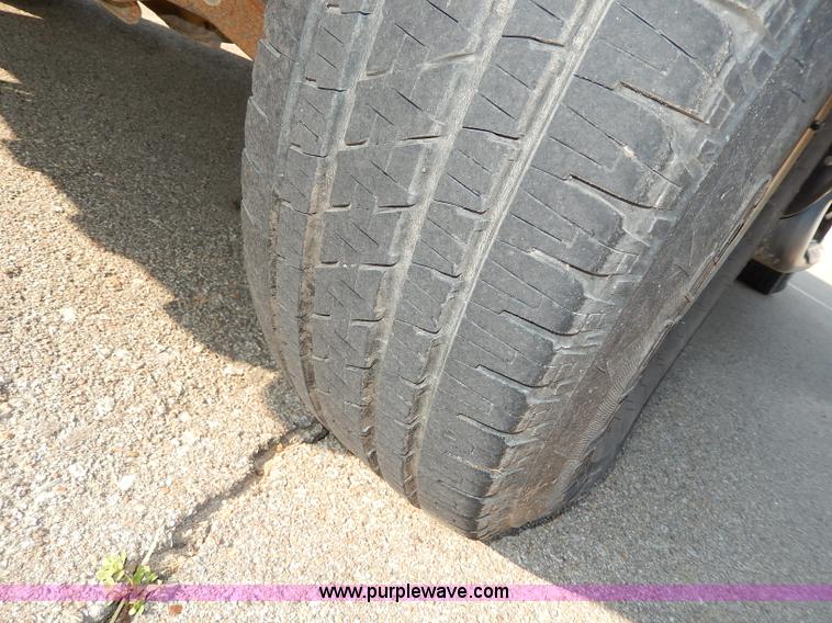 image for item I4359 1998 Lincoln Navigator SUV