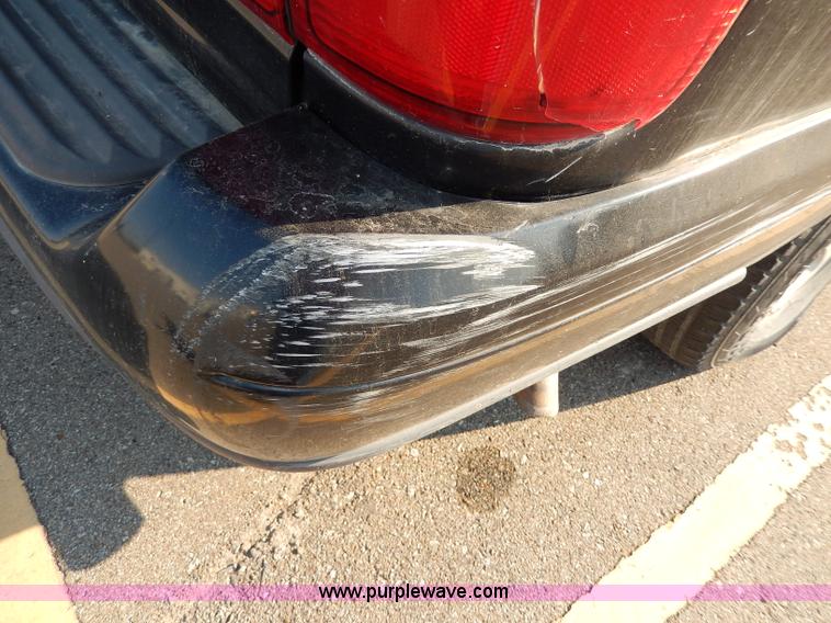 image for item I4359 1998 Lincoln Navigator SUV