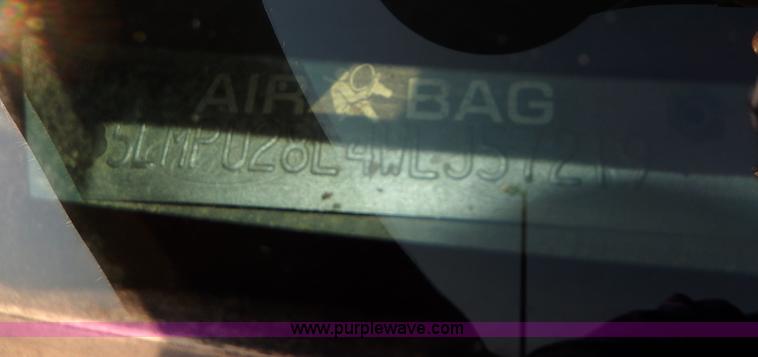 image for item I4359 1998 Lincoln Navigator SUV