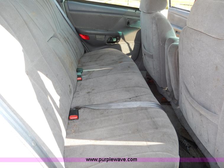 image for item I4360 1994 Ford Taurus GL