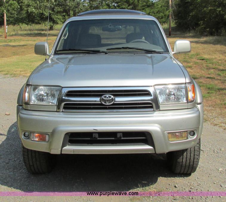 image for item I4982 1999 Toyota 4Runner Limited SUV