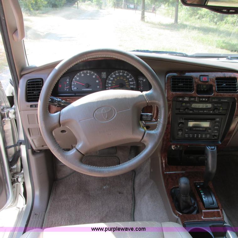 image for item I4982 1999 Toyota 4Runner Limited SUV