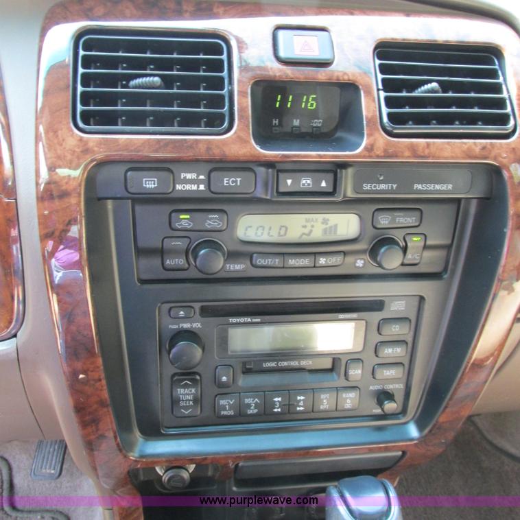 image for item I4982 1999 Toyota 4Runner Limited SUV