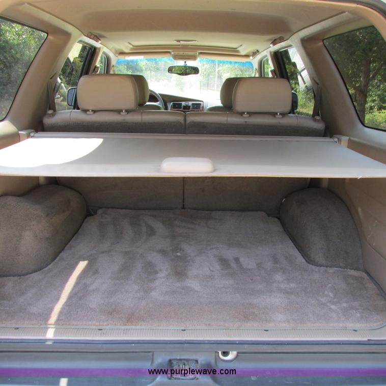 image for item I4982 1999 Toyota 4Runner Limited SUV