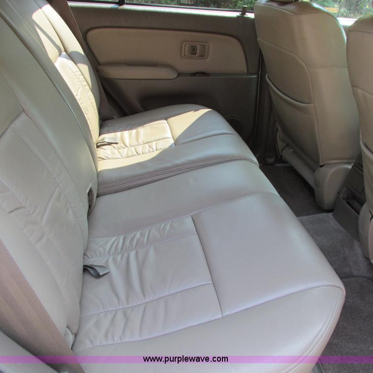 image for item I4982 1999 Toyota 4Runner Limited SUV