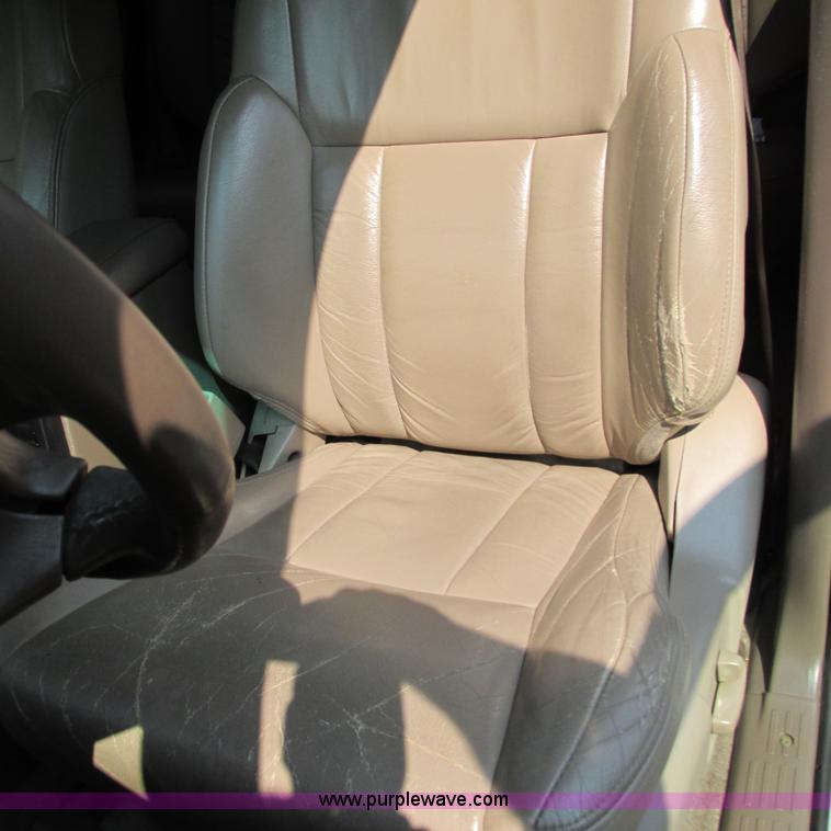 image for item I4982 1999 Toyota 4Runner Limited SUV