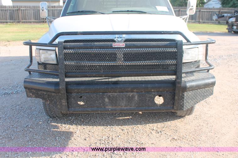 image for item I8094 1995 Dodge Ram 2500 ST Club Cab flatbed truck