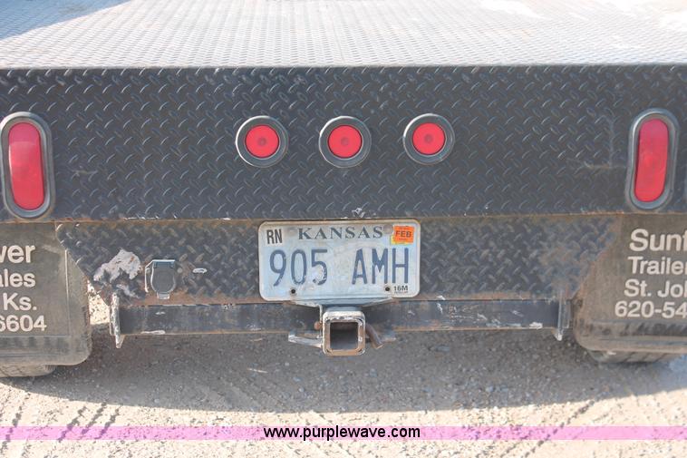 image for item I8094 1995 Dodge Ram 2500 ST Club Cab flatbed truck
