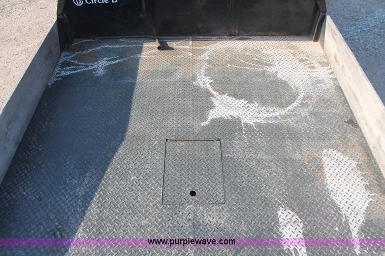 image for item I8094 1995 Dodge Ram 2500 ST Club Cab flatbed truck