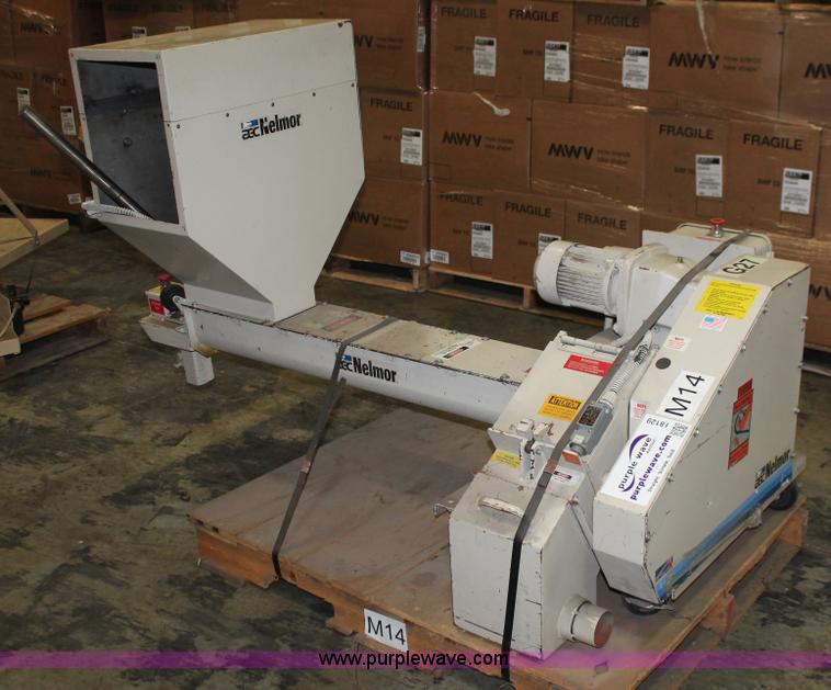 image for item I8129 Nelmor AG88 auger grinder