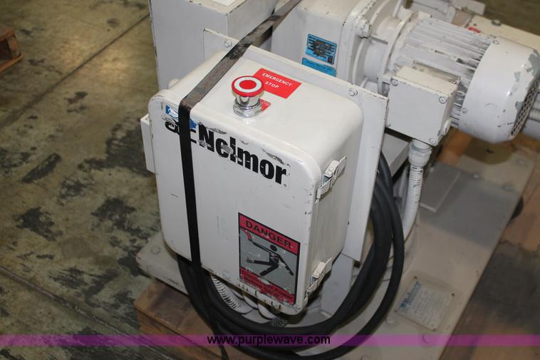 image for item I8129 Nelmor AG88 auger grinder