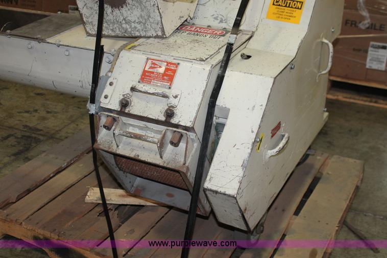 image for item I8130 Nelmor AN1010M auger grinder