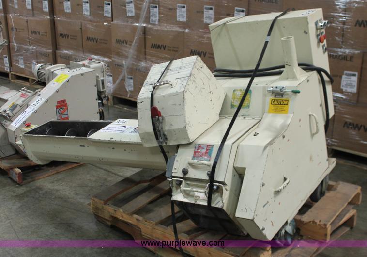 image for item I8132 Nelmor AN1010M auger grinder