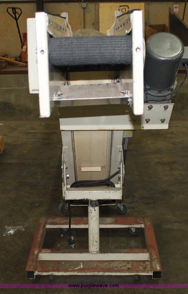 image for item I8136 TEC HI8X5 horizontal to incline conveyor