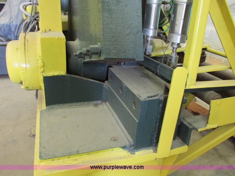 image for item Z9232 Hill-Acme 25H hydraulic scrap shear