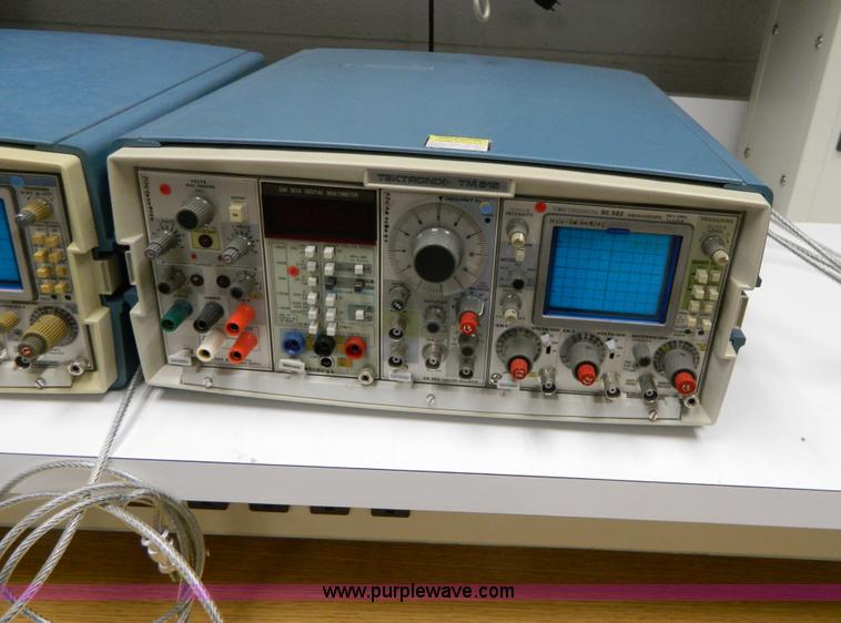 image for item AD9095 (4) Tektronix TM515 oscilloscopes