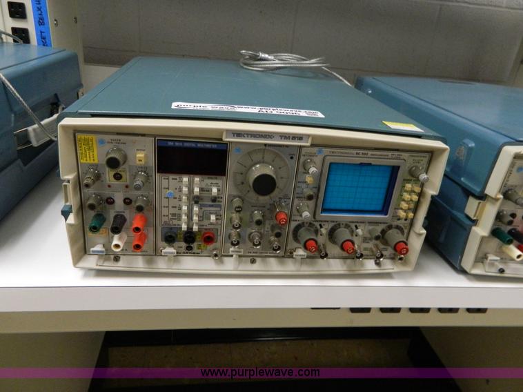 image for item AD9096 (4) Tektronix TM515 oscilloscopes