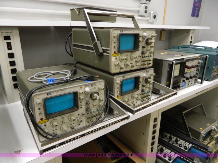 image for item AD9105 (3) HP 1707B oscilloscopes