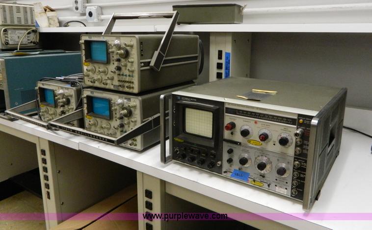 image for item AD9105 (3) HP 1707B oscilloscopes