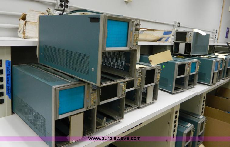 image for item AD9107 (13) Tektronix 7603 oscilloscopes