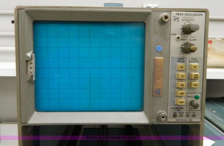 image for item AD9107 (13) Tektronix 7603 oscilloscopes