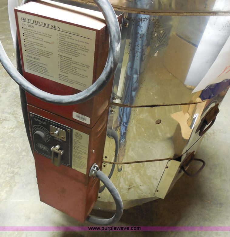 image for item AL9693 Skutt 1027-208 kiln