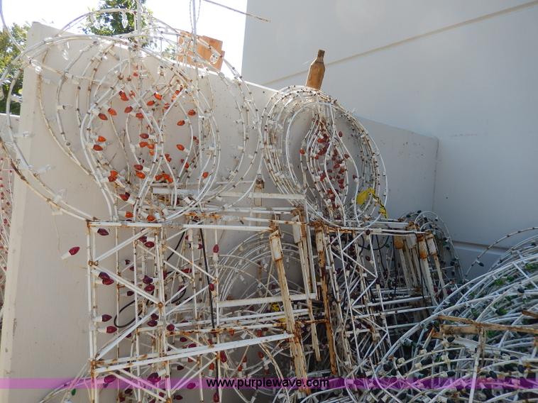 image for item AV9505 Assorted street lamp Christmas lights