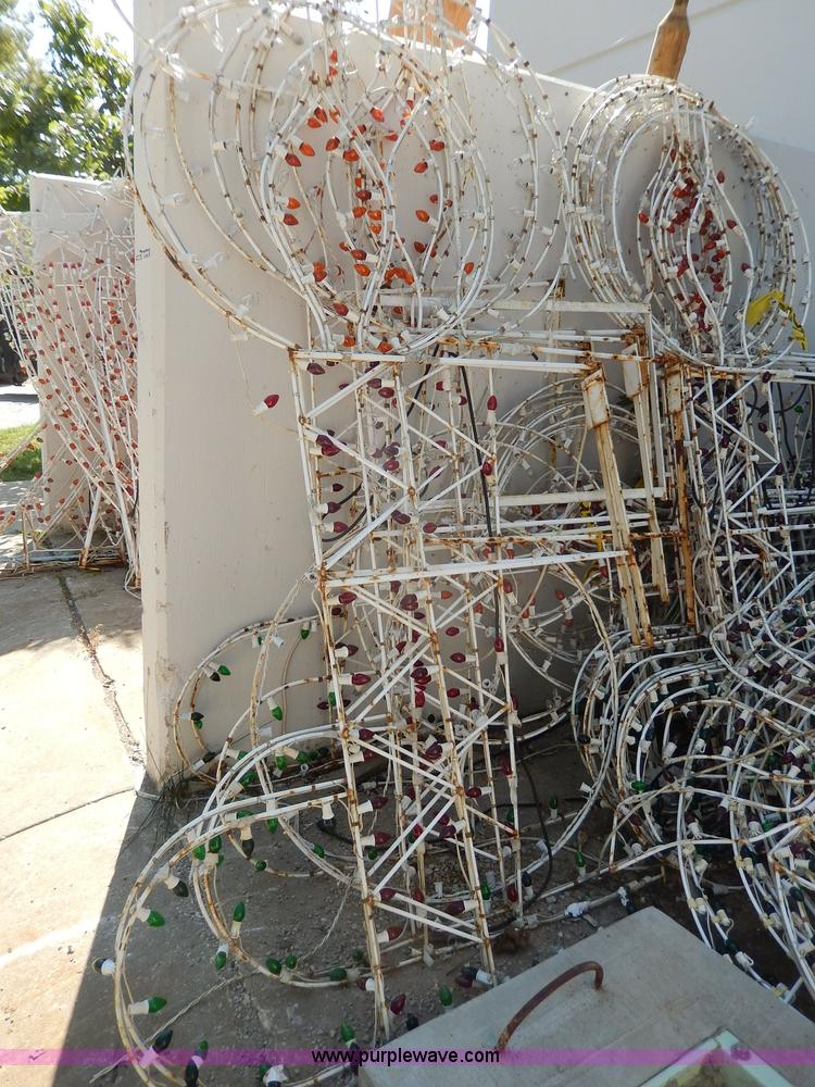 image for item AV9505 Assorted street lamp Christmas lights