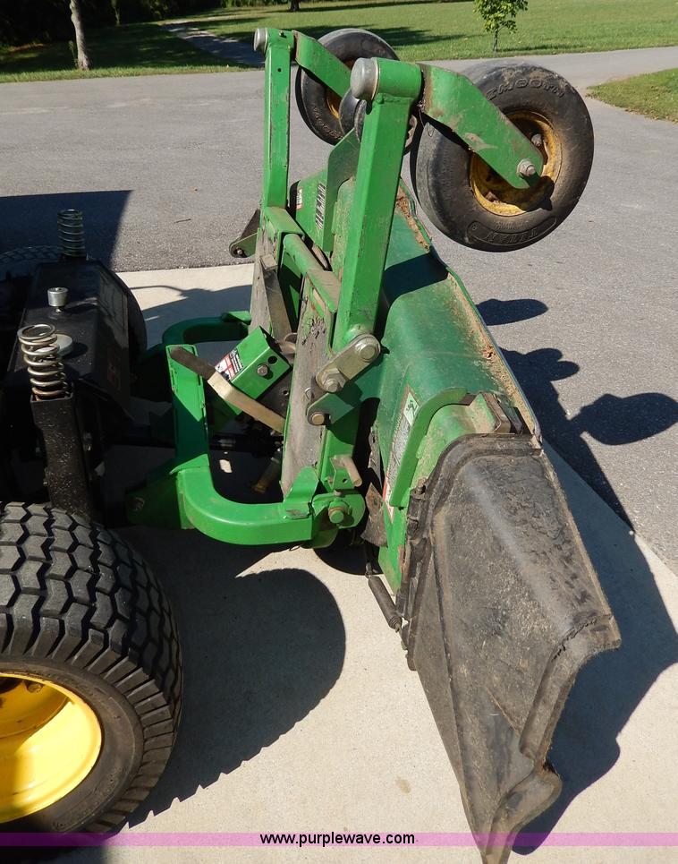 image for item AV9519 John Deere F620 ZTrak lawn mower