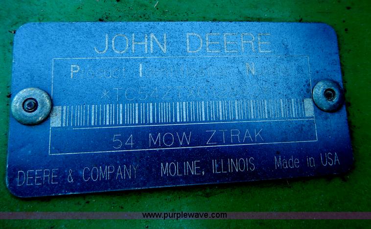 image for item AV9519 John Deere F620 ZTrak lawn mower