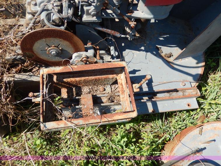 image for item AV9520 Heckendorn 75501 lawn mower