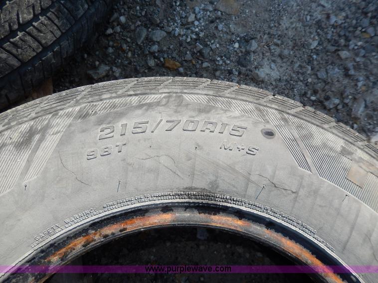 image for item AV9523 (4) used assorted tires