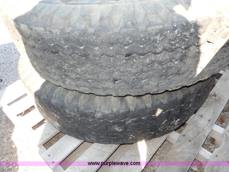 image for item AV9528 (2) used 10.00-20 tires