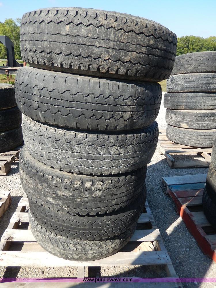 image for item AV9535 (6) used 225/75R16 tires