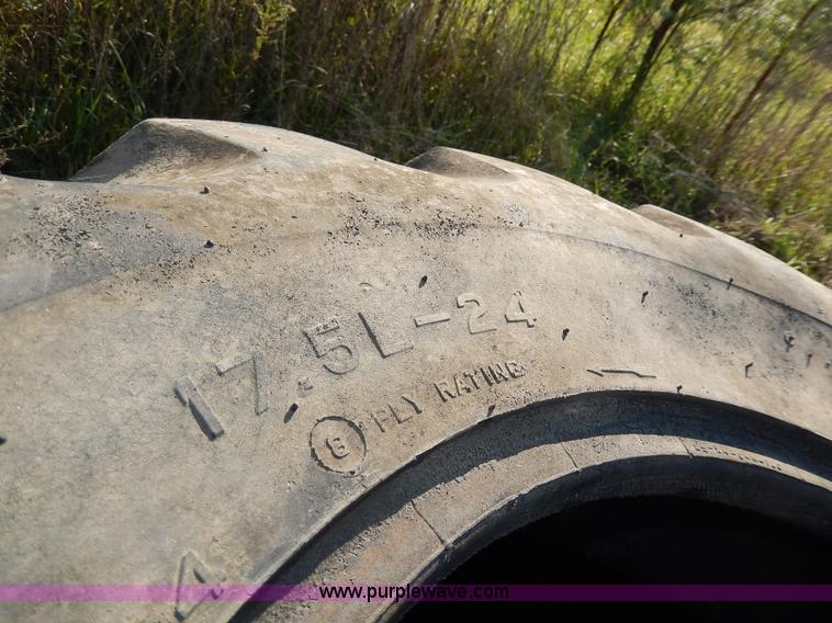 image for item AV9539 (3) used 17.5-24 tires