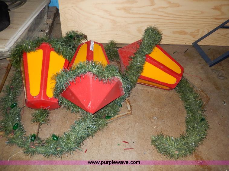 image for item AV9551 (10) street light hanging Christmas lanterns