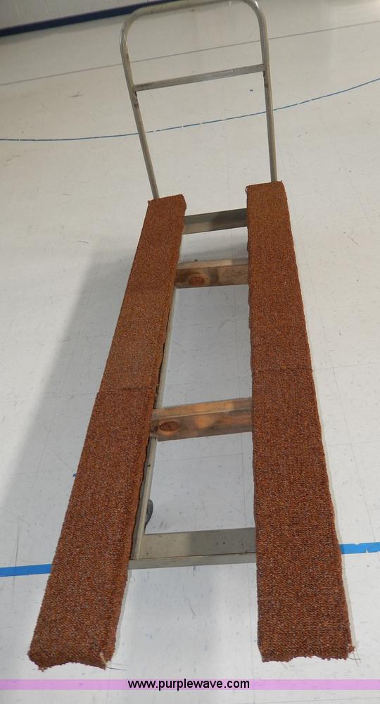image for item AV9593 Assorted folding tables with carts