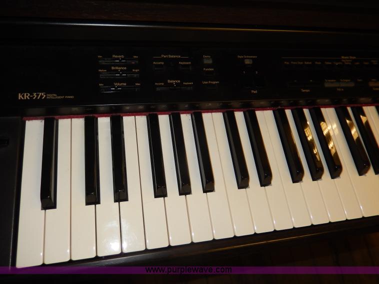 (2) Roland electric keyboard systems in Lawrence, KS Item AV9731 sold