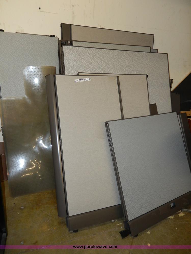 image for item AV9748 (12) room dividers