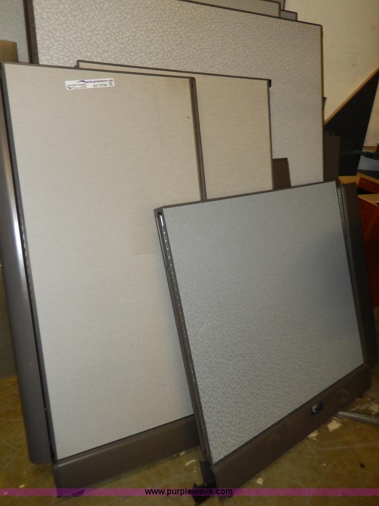 image for item AV9748 (12) room dividers