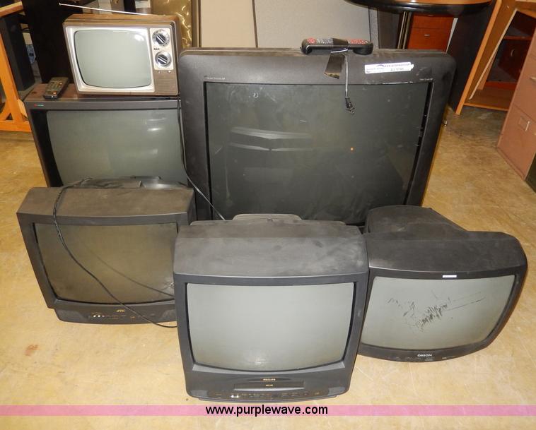 image for item AV9749 (5) assorted televisions