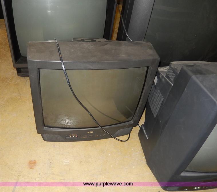 image for item AV9749 (5) assorted televisions