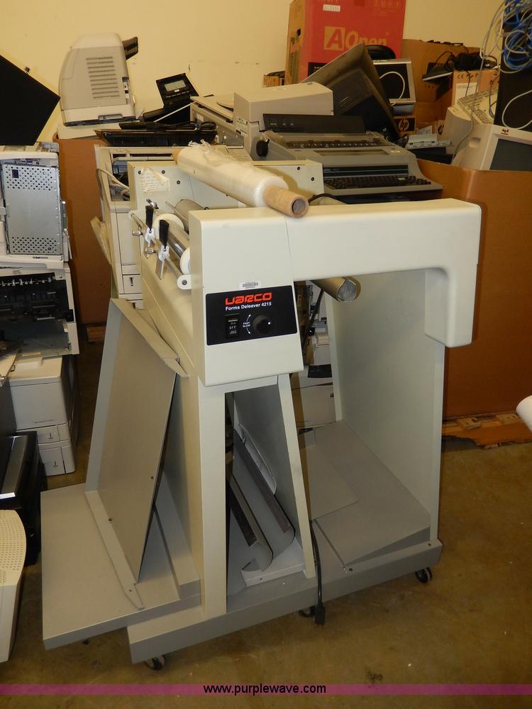 image for item AW9504 Assorted electronics