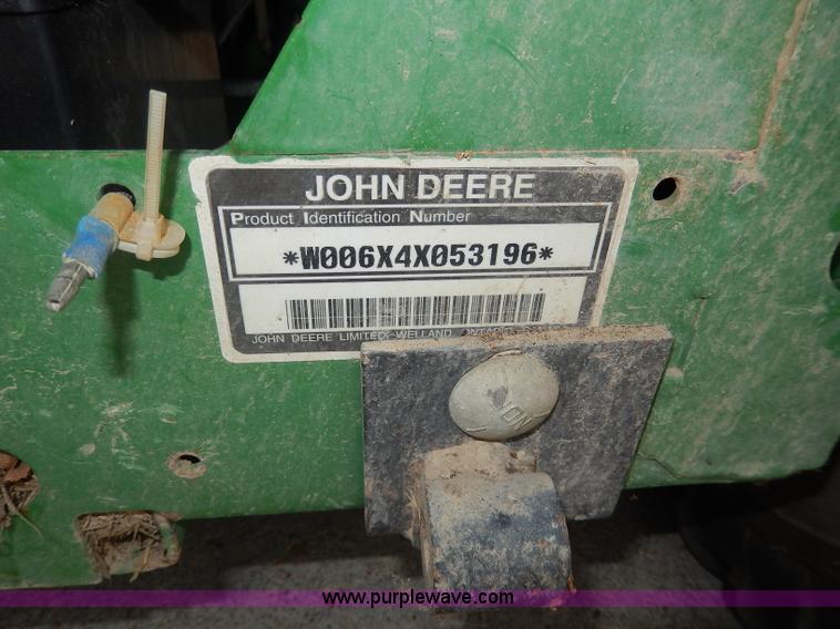 image for item AW9580 2000 John Deere Gator