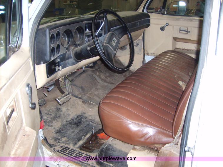 image for item C1344 1982 Chevrolet C30 flatbed truck