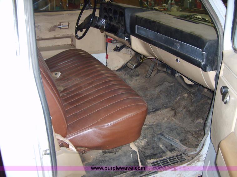 image for item C1344 1982 Chevrolet C30 flatbed truck