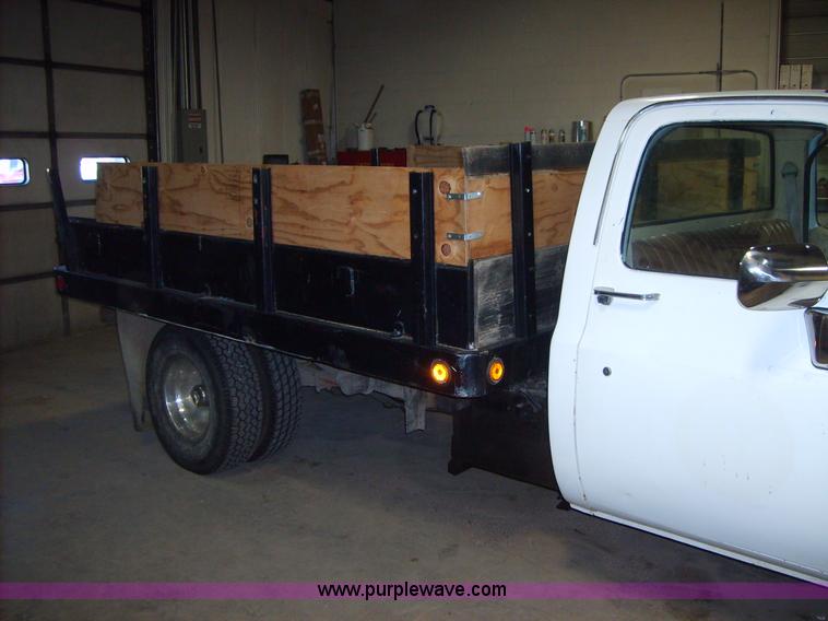 image for item C1344 1982 Chevrolet C30 flatbed truck