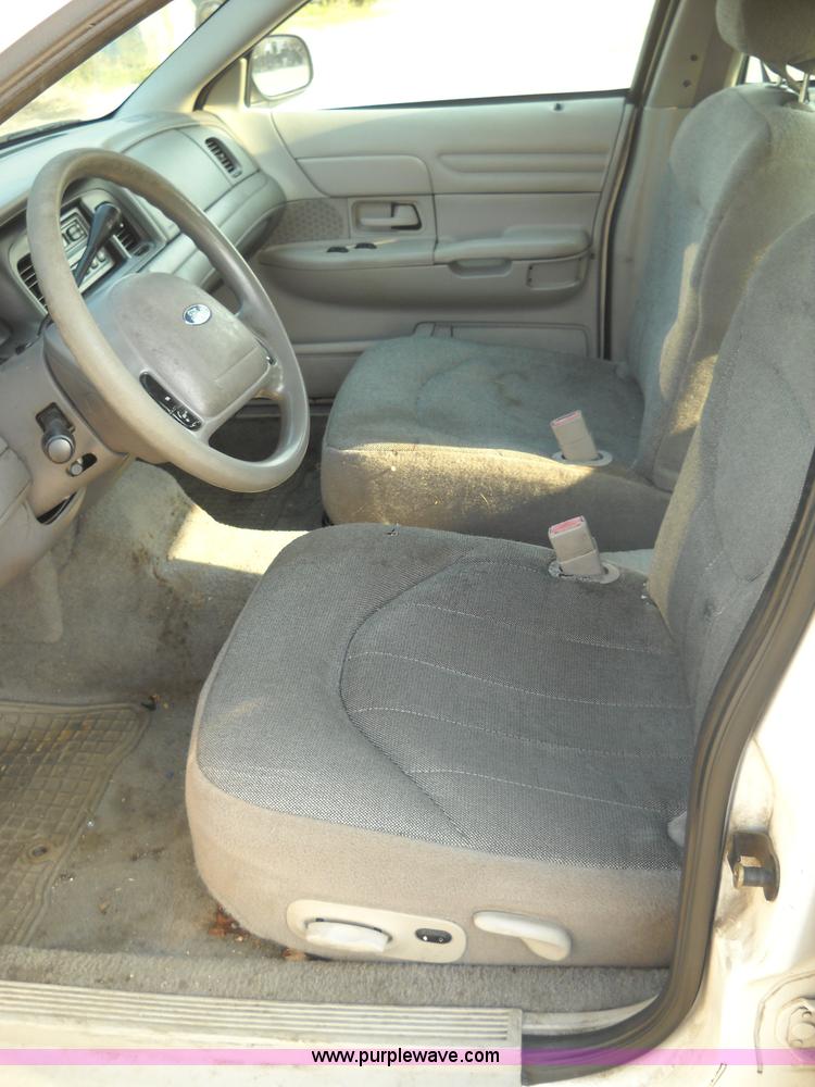 image for item C1394 2001 Ford Crown Victoria Police Interceptor