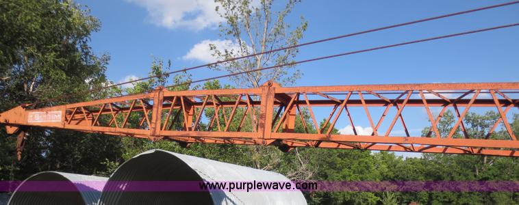 image for item D5930 1980 Bantam T-350 truck crane