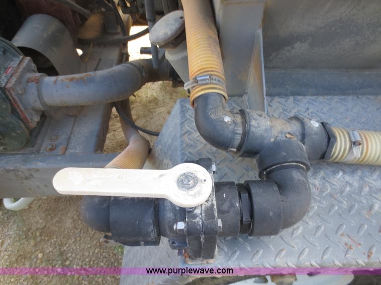 image for item D5932 2002 Kincaid 900-LF-PH hypro mulcher